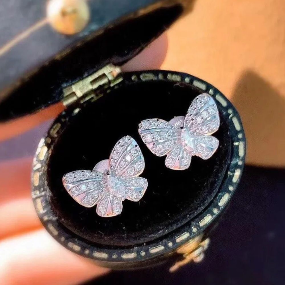 🦋Silver Cz Diamond Butterfly Stud Earrings